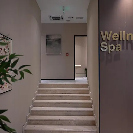Modena & Wellness Appart hôtel 4*