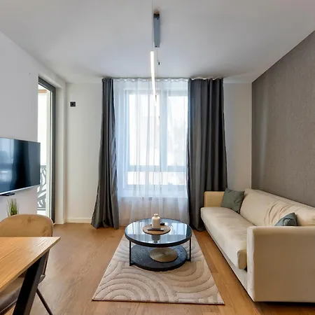 Aparthotel Modena 4*