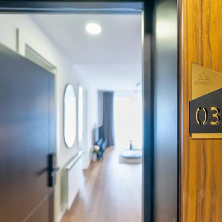 Modena & Wellness Lägenhetshotell 4*